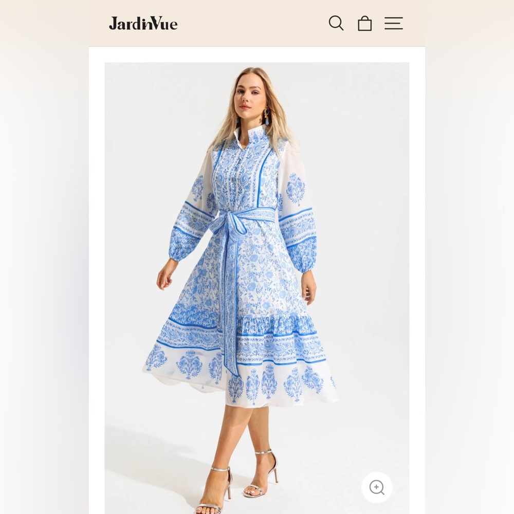 Brand new paisley dress never worn with tags!